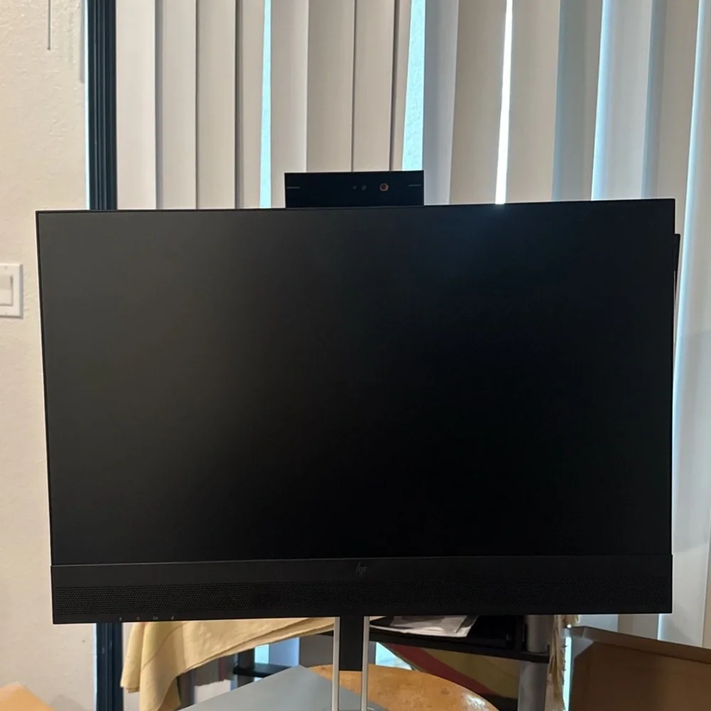 HP Black Monitor